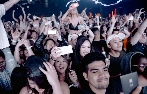 Relive the Moment: Turning Event Soundscapes into Souvenirs